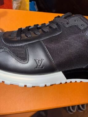 Louis Vuitton Black and White Men's Sneaker size 9 1/2